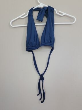BECCA Blue Bikini Swimsuit Top Size D